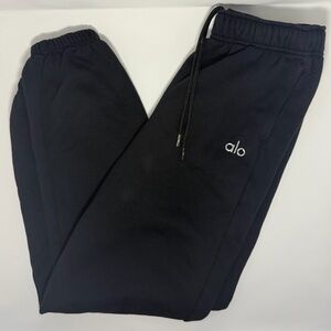 Alo Accolade Women’s Sweatpants, Color Black, Size Medium